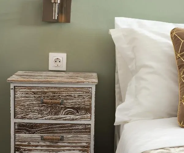 Boutique -splantzia-roof Garden *